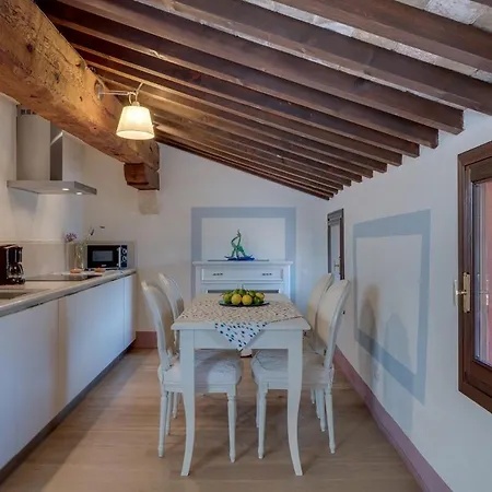 Apartamento Rambaldi In Casa Nr 2 Bardolino